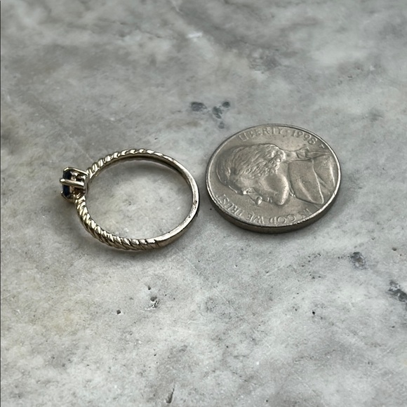 Vintage Sapphire Rope Design Ring, Size 6, Simulated Sapphire, 1970-1980’s Ring - Picture 9 of 10